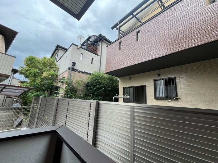 物件内観写真17　(室内からの展望)