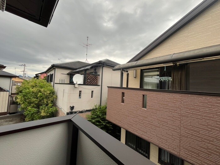 物件内観写真17　(室内からの展望)