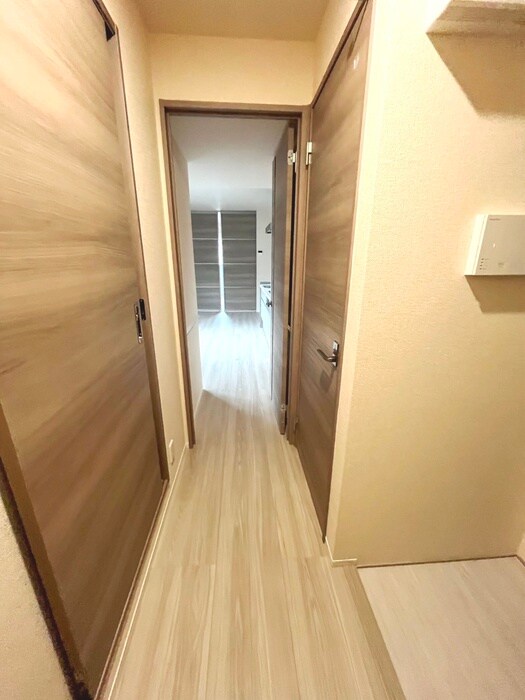 物件内観写真18　(廊下)