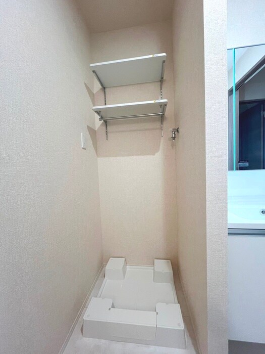 物件内観写真20　(洗濯機置場)