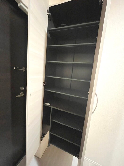 物件内観写真20　(靴箱)