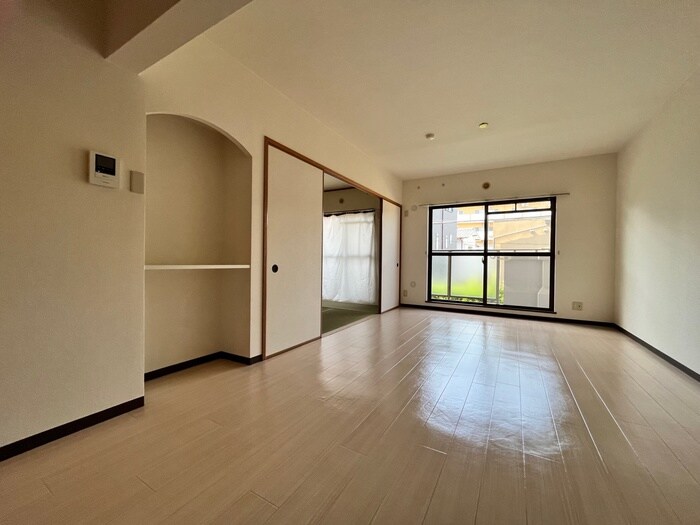 物件内観写真10　(居室)