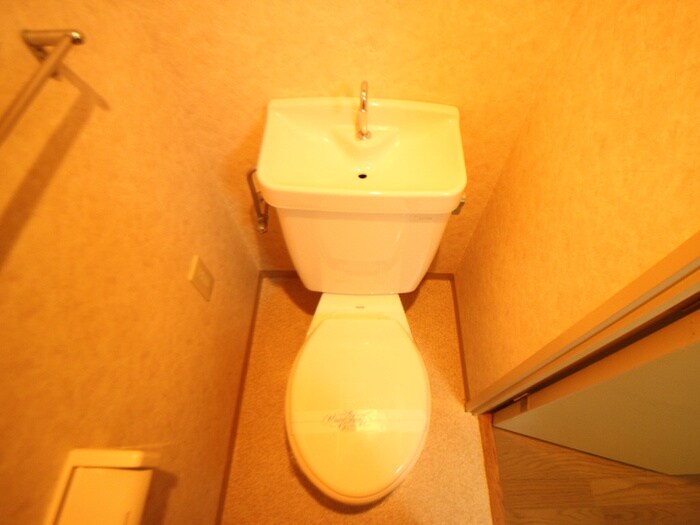 物件内観写真9　(トイレ)