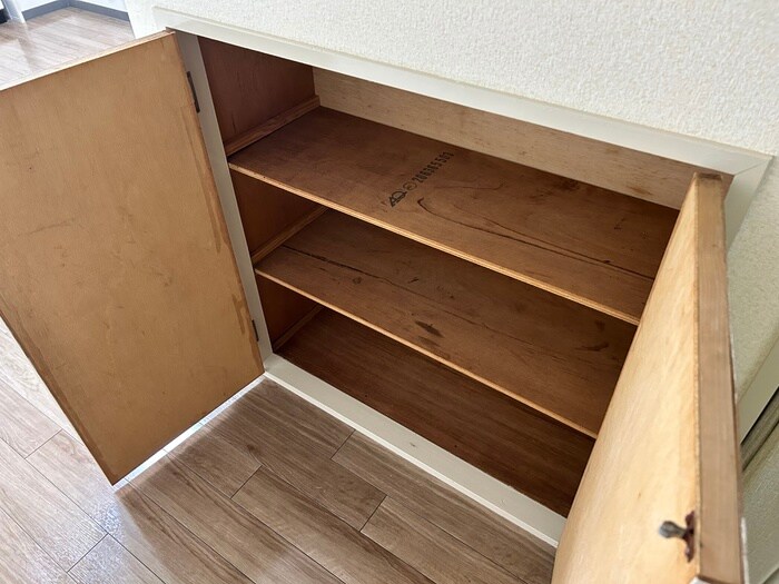 物件内観写真18　(収納)