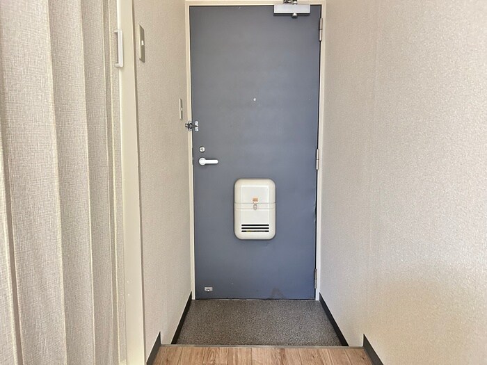 物件内観写真21　(玄関)