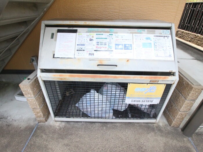 物件外観写真5　(駐輪場)