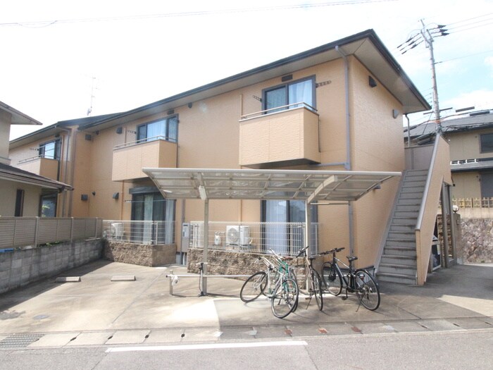 物件外観写真6　(外観写真)