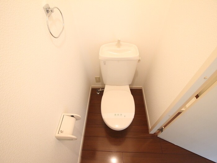 物件内観写真11　(トイレ)