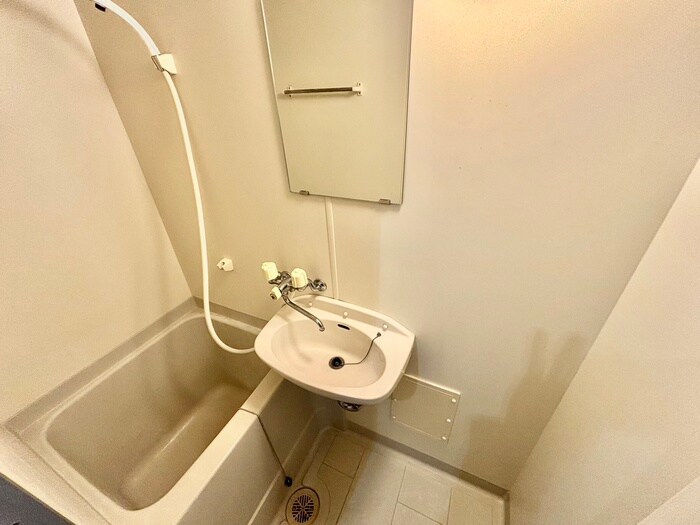 物件内観写真11　(バス／シャワールーム等)