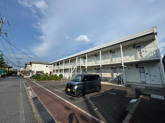 物件外観写真2　(外観写真)