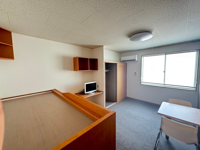 物件内観写真9　(居室)