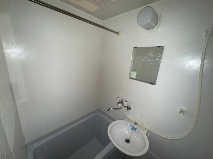 物件内観写真12　(バス／シャワールーム等)