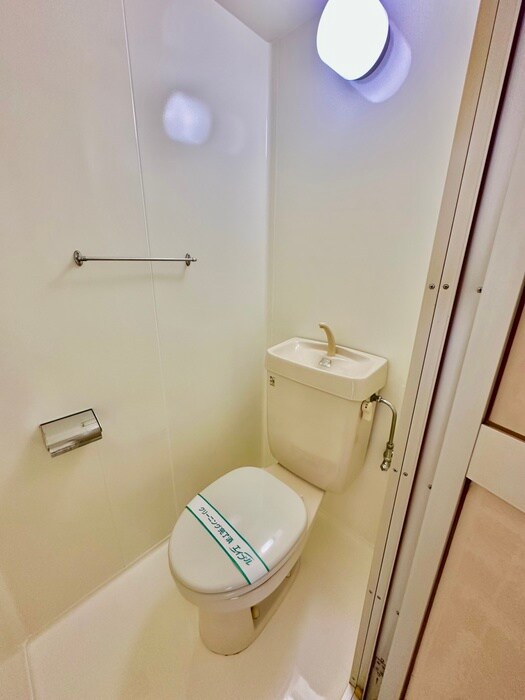 物件内観写真15　(トイレ)