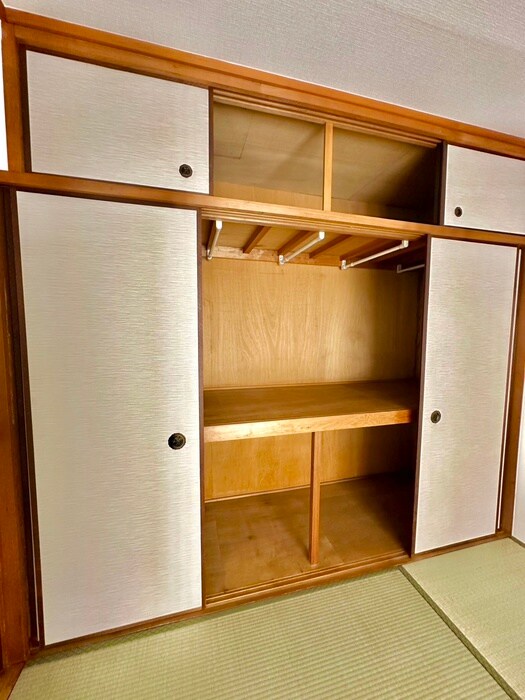 物件内観写真18　(収納)