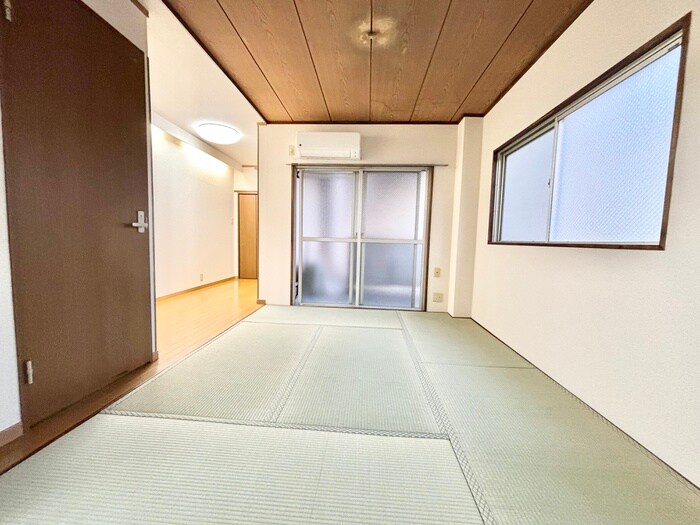 物件内観写真15　(居室)