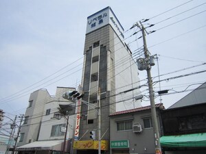 リベラル姫島外観写真