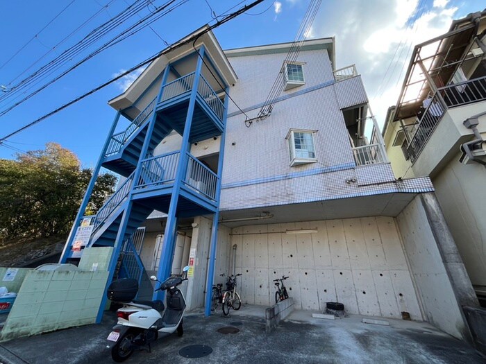 物件外観写真2　(外観写真)