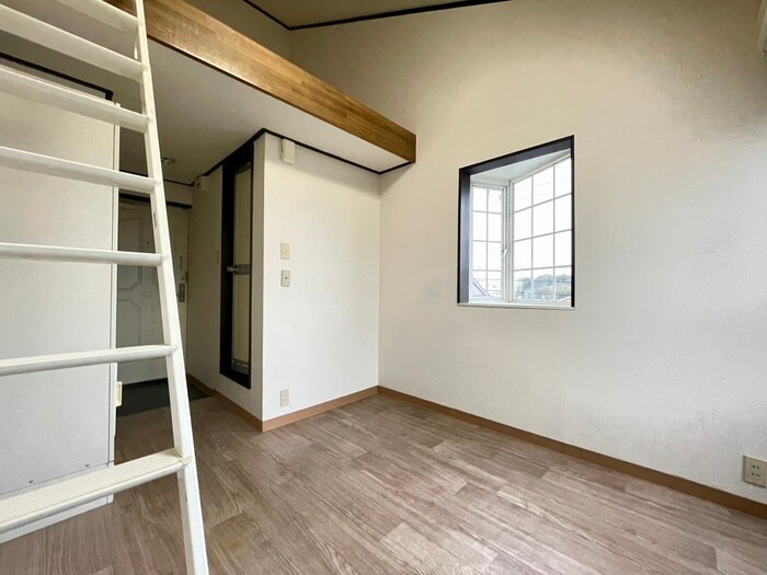 物件内観写真16　(居室)