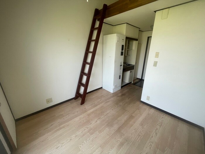 物件内観写真19　(居室)