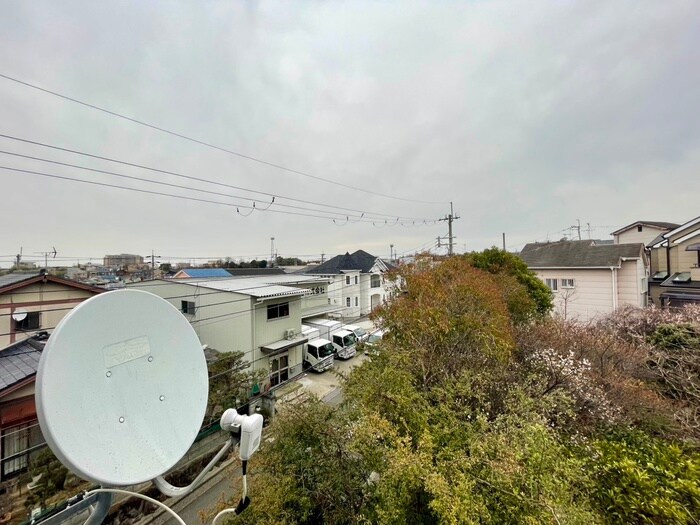 物件内観写真22　(室内からの展望)