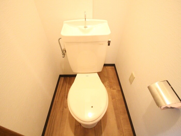 物件内観写真12　(トイレ)