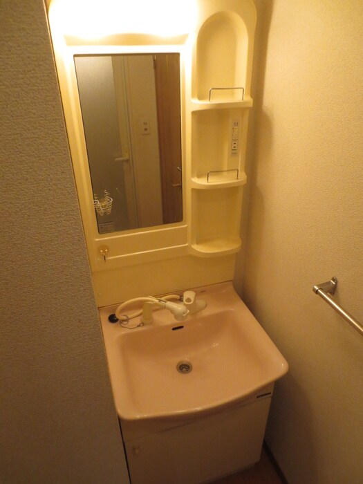 物件内観写真11　(洗面)