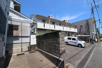 フラットＡＺの外観写真