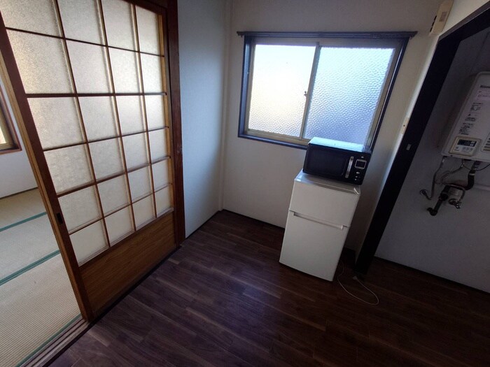 物件内観写真8　(居室)