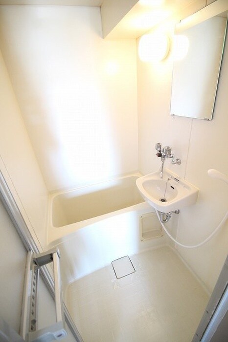 物件内観写真10　(バス／シャワールーム等)