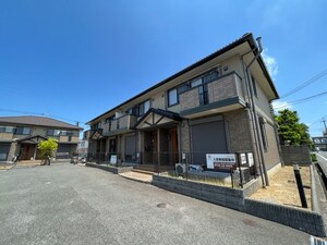 シャイニ－タウン外観写真