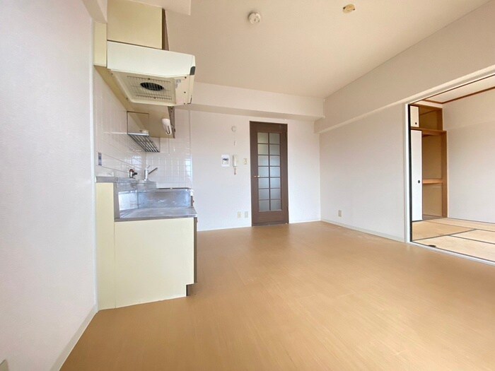 物件内観写真7　(居室)