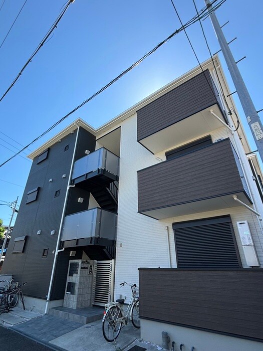 物件外観写真1　(外観写真)