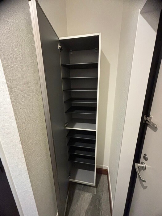 物件内観写真13　(靴箱)