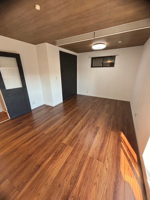 物件内観写真18　(居室)