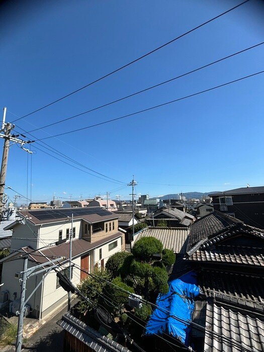 物件内観写真22　(室内からの展望)