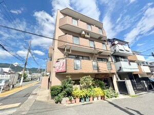 リーベ六甲外観写真