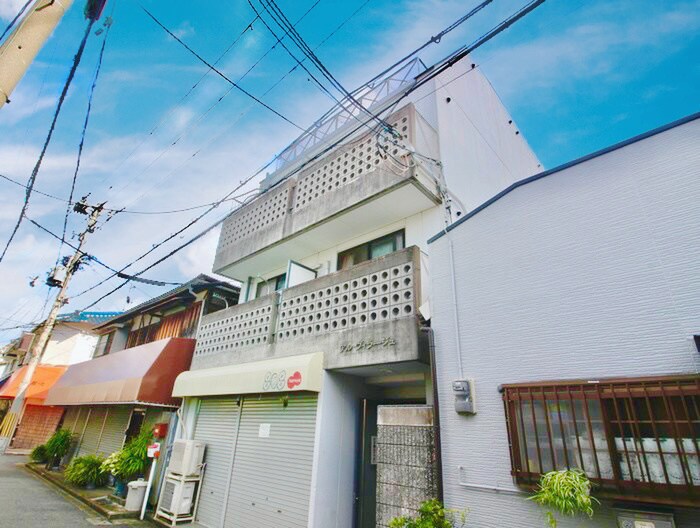 物件外観写真1　(外観写真)