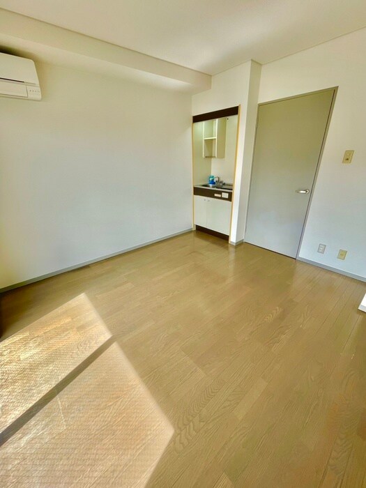 物件内観写真17　(居室)