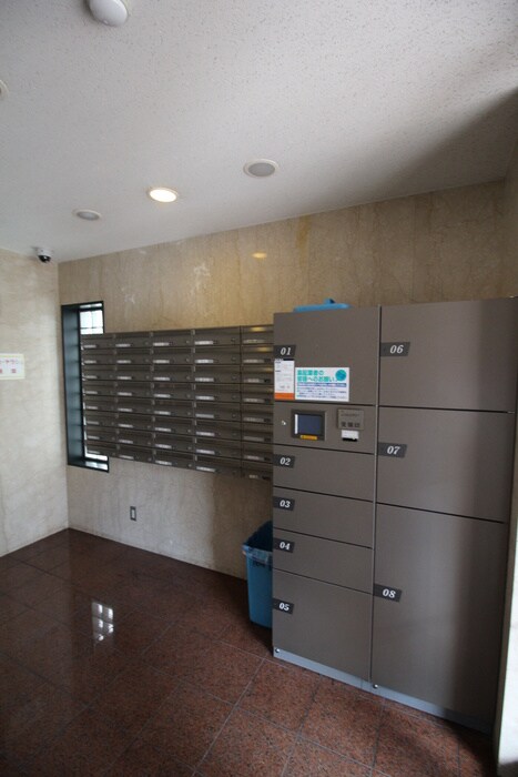 物件外観写真6　(建物設備)