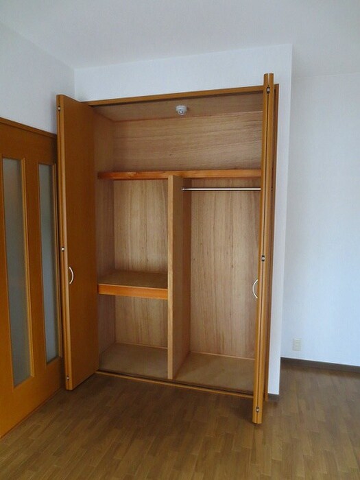 物件内観写真10　(収納)