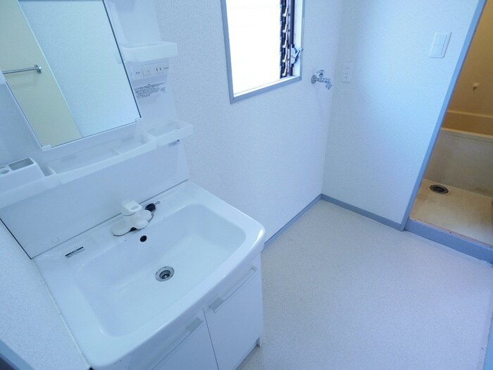 物件内観写真12　(洗面)