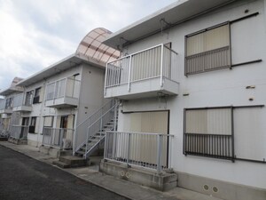 ベルハイツ忠岡外観写真