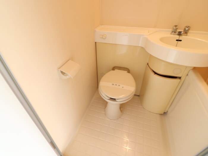 物件内観写真11　(トイレ)