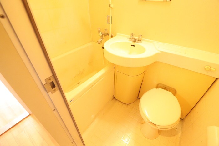 物件内観写真12　(バス／シャワールーム等)