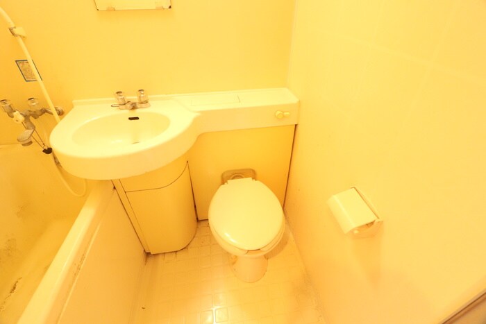 物件内観写真13　(トイレ)