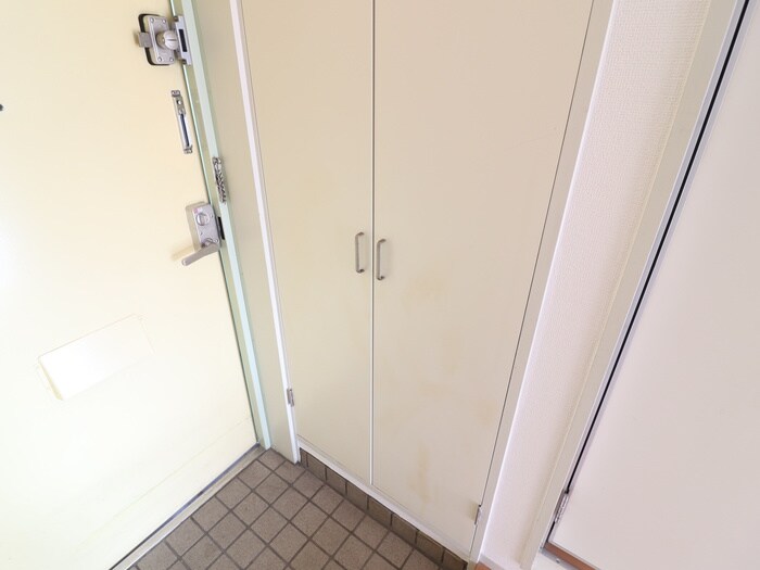 物件内観写真14　(靴箱)