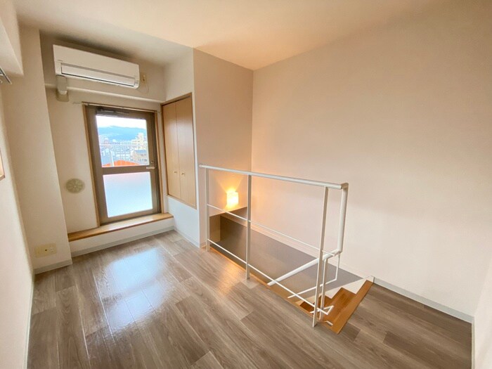 物件内観写真9　(居室)