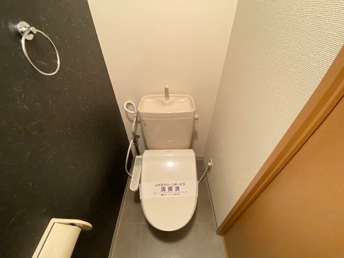 物件内観写真11　(トイレ)