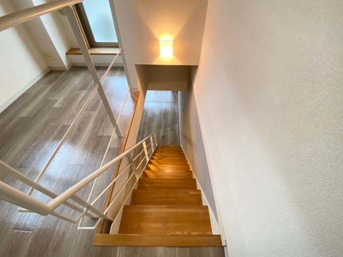 物件内観写真16　(廊下)