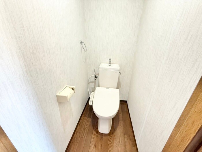 物件内観写真15　(トイレ)